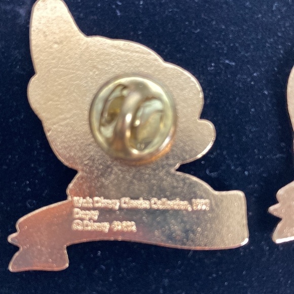 Disney 60th Anniversary (1997) Grumpy & Dopey Pin Snow White Dwarves Collectible - Picture 5 of 7